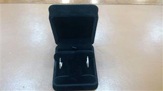 Gold Earrings 14K White Gold 0.84g